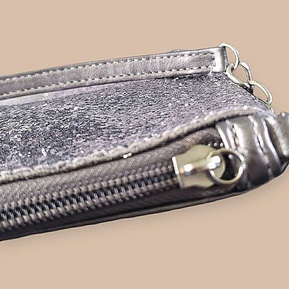 SILVER Sparkly Handbag - Picture 4 of 8